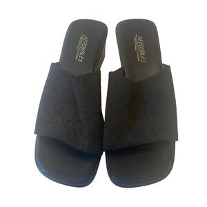 Aerosoles Black Rubber Heel Slip-On Clogs in Ladies Size 8